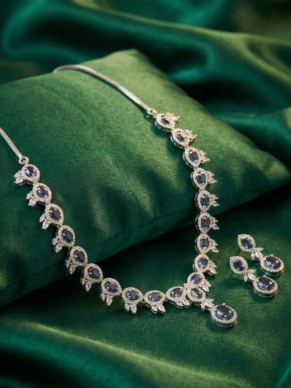 Blue_Alloy_Elegant_Jewellery_Set_For_Women