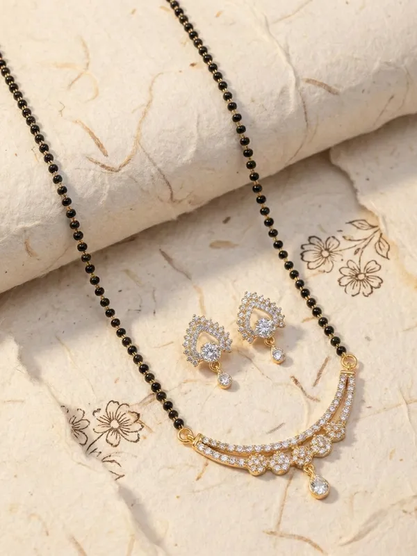 Alloy_Elegant_Mangal_Sutra_Set_For_Women