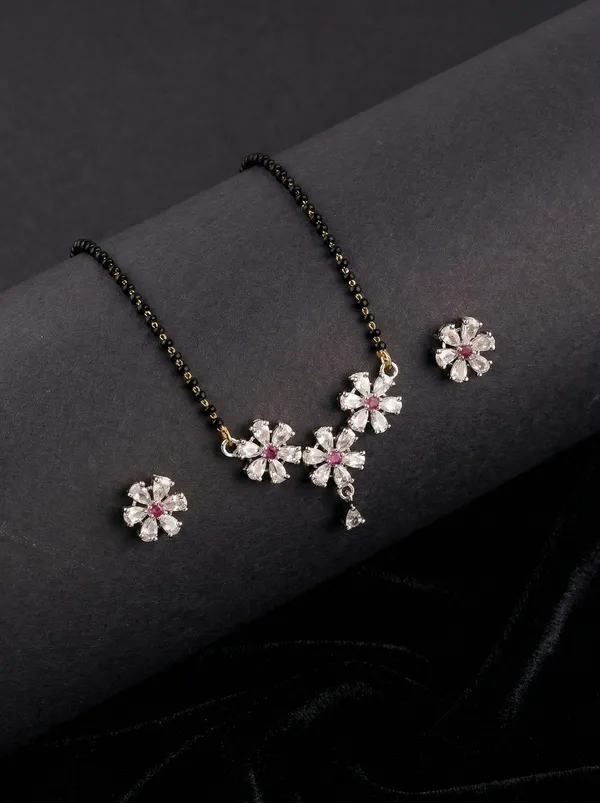 Alloy_Elegant_Mangal_Sutra_Set_With_Earrings