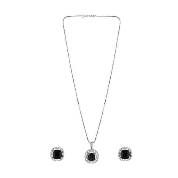 Black_stoned_Pendant_Set_for_Women