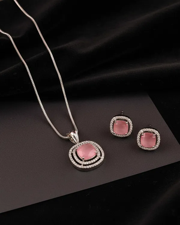 Pink_stoned_Pendant_Set_for_Women