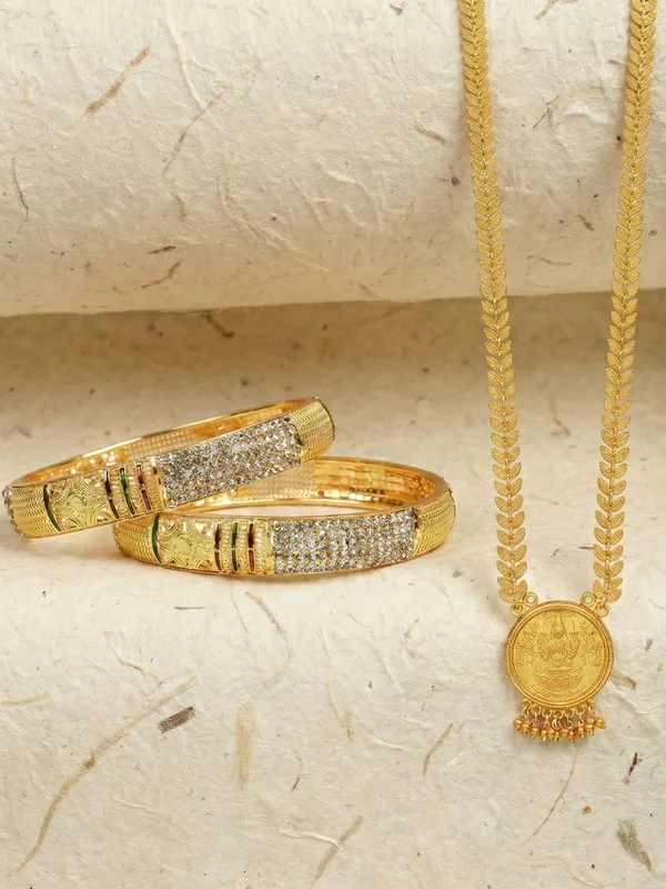 Trending_Fashionable_Gold_plated_Alloy_Jewelelry
