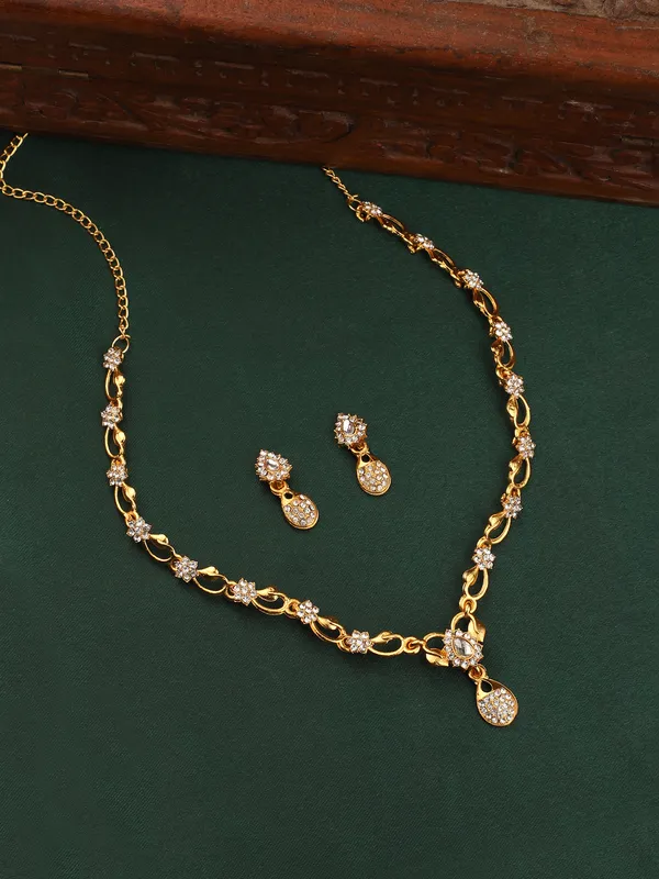 Alloy_Elegant_Necklace_Set_For_Women