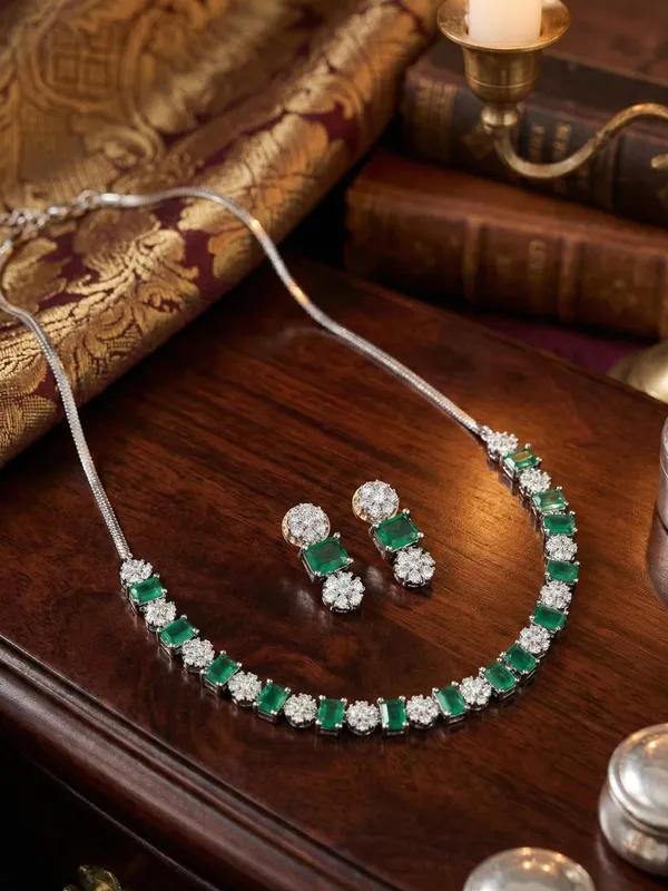 Green_Alloy_Elegant_Necklace_Set_For_Women