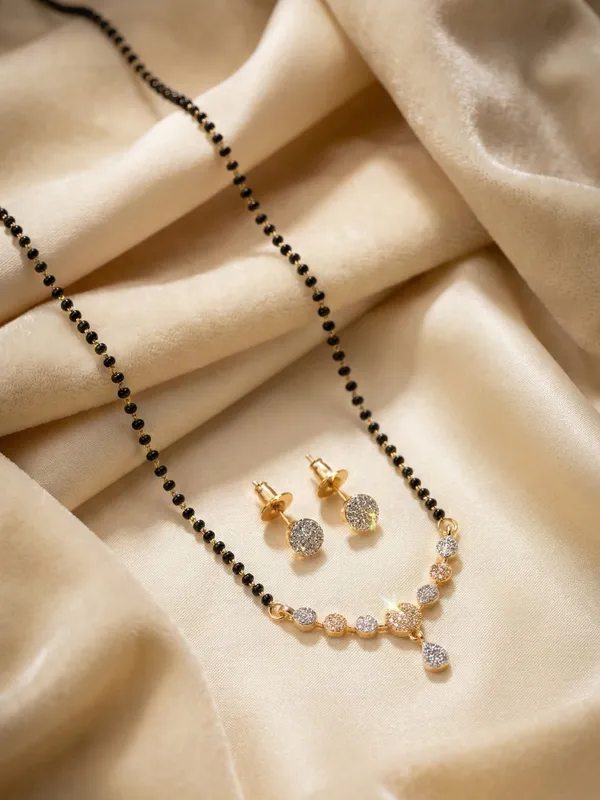 Alloy_Elegant_Mangal_Sutra_Set_For_Women