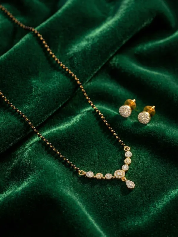 Alloy_Elegant_Mangal_Sutra_Set_For_Women