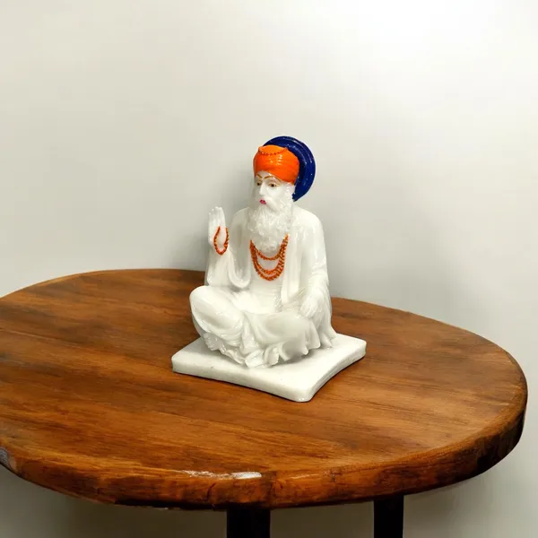 White_Guru_Nanak_Dev_Marble_Idol_Marble_Guru_Nanak_Dev_Statue