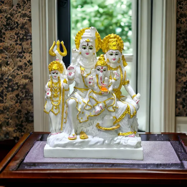 Off_White_&_Golden_Shiv_Parvati_Ganesh_Kartikeya_Shiv_Parivar_Marble_Look_Murti