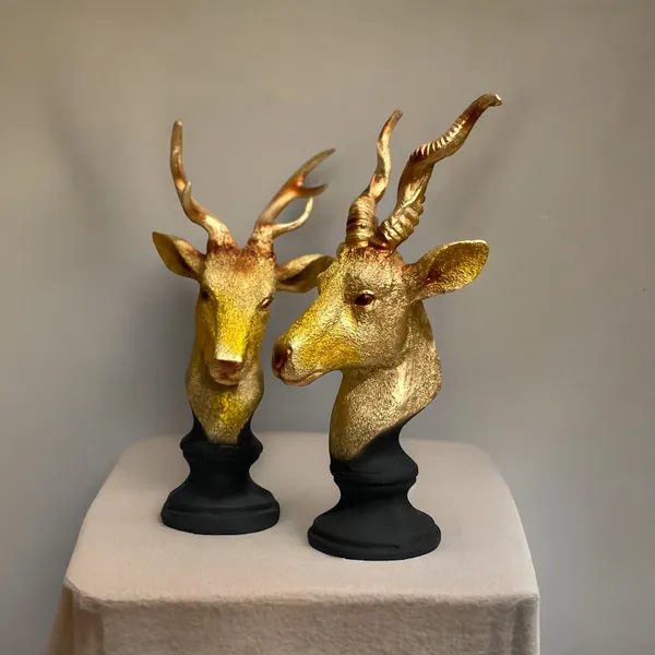 Black_&_Golden_Deer_Set_Of_Two_Male_Female_Pair_Of_Deer_Elegant_Showpiece