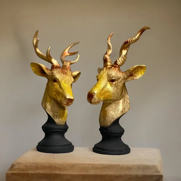 Black_&_Golden_Deer_Set_Of_Two_Male_Female_Pair_Of_Deer_Elegant_Showpiece