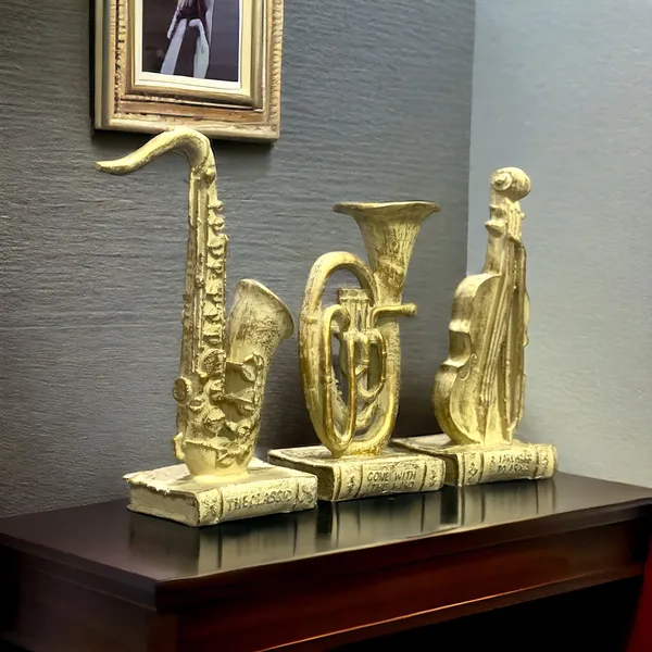 Golden_Musical_Instruments_Showpiece_Polyresin_For_Home_Decor_Decoration_Item