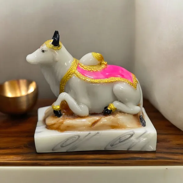Multicolor_Nandi_Statue_Shiva_Bull_For_Religious_Pooja_And_Home_Showpiece