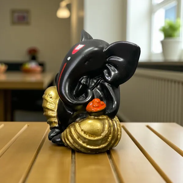 Black_&_Golden_Car_Dashboard_Ganesh_Idol_Gifting_Office_Puja_Decor
