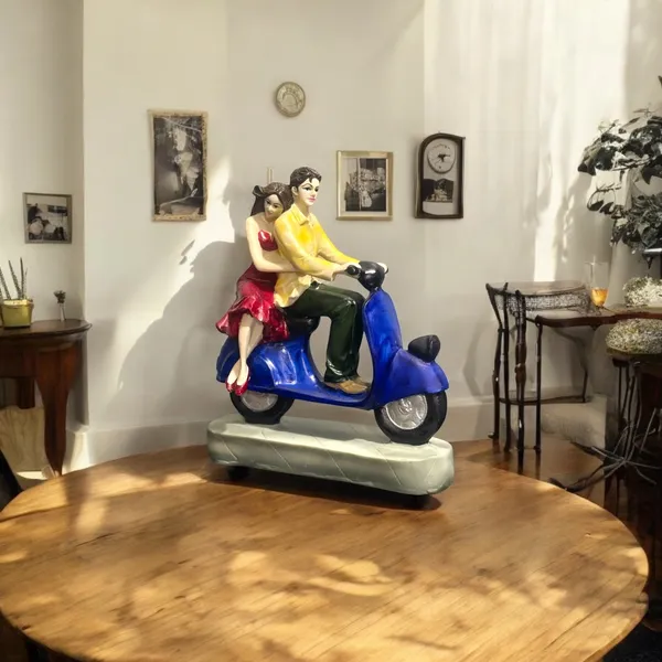 Multicolor_Romantic_Love_Couple_On_Scooter_Showpiece_Best_For_Gifting