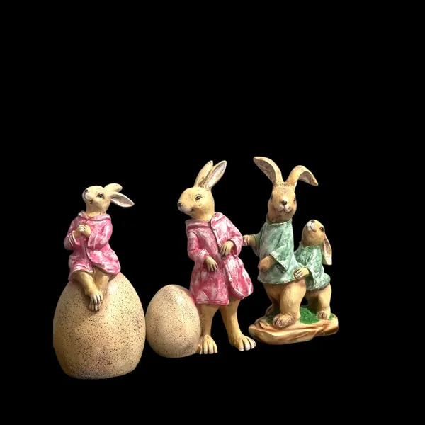 Multi_Color_The_Cute_Rabbit_Family_Idol_For_Harmony_And_Happiness