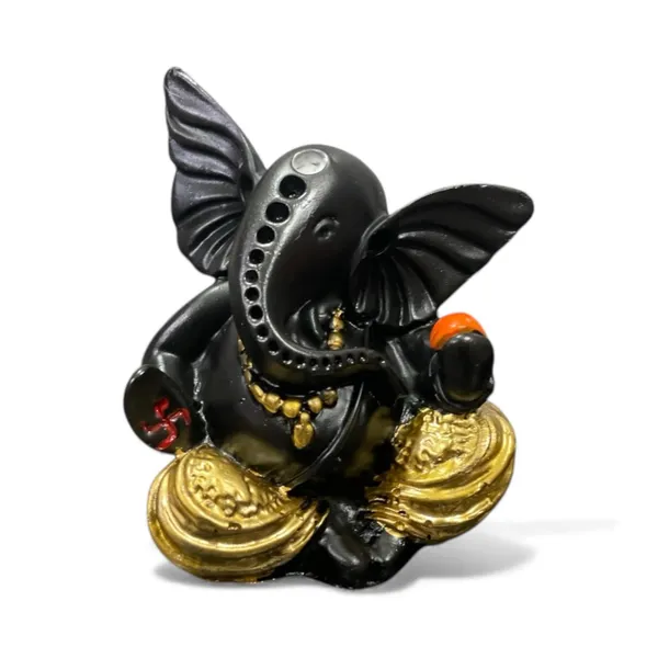 Black_&_Golden_Lord_Ganesh_Idol_For_Car_Dashboard_Idol_Gifting_Office_Puja_Decor
