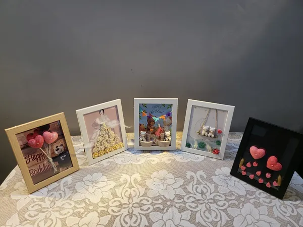 Wax_mounted_frames(customisation_available)Home_Fragrance_&_Wellness_Aroma