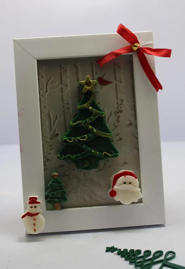 Christmas_wax_mounted_frame_(customisation_available)_/Home_Fragrance_&_Wellness_Aroma