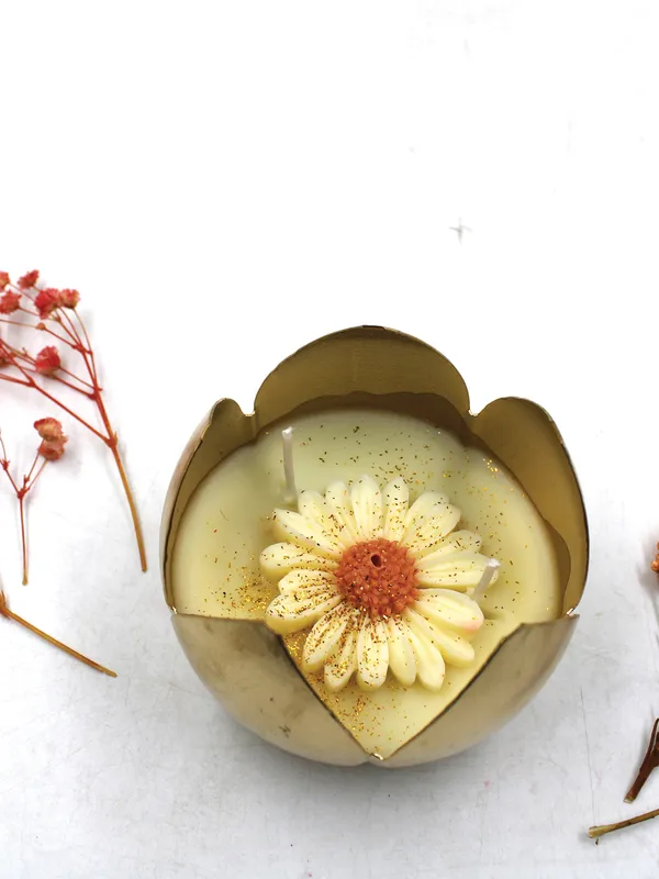 Floral_urli_(_Jasmine)_Candle_For_Home,Office,Living_Room
