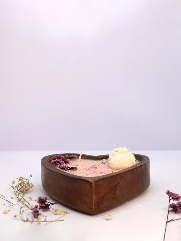 Wooden_heart_tray_(lavender)Premium_Soy_Wax_Candle_|_HomeFragrance_&_Wellness_Aroma