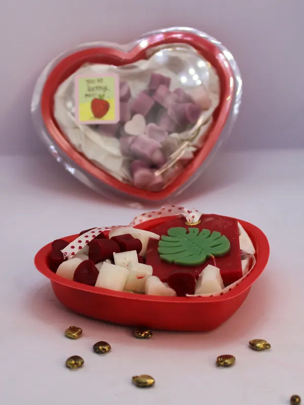 Heart_wax_melts(rose)_|_Home_Fragrance_&_Wellness_Aroma