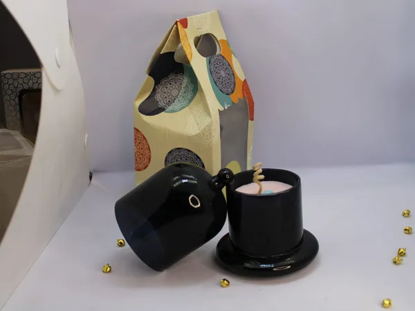 Black_bell_jar(red_wine)_Premium_Soy_Wax_Candle_|_Home_Fragrance_&_Wellness_Aroma
