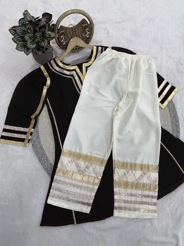 Black_&_Gold_Chanderi_Co-ord_Set