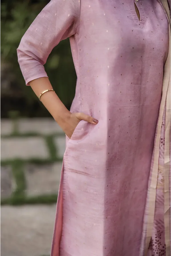 Blush_Jacquard_Kurti_Dupatta_Set
