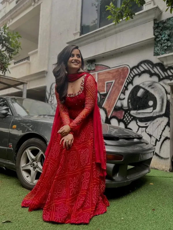 Crimson_Bandhani_Anarkali_Set
