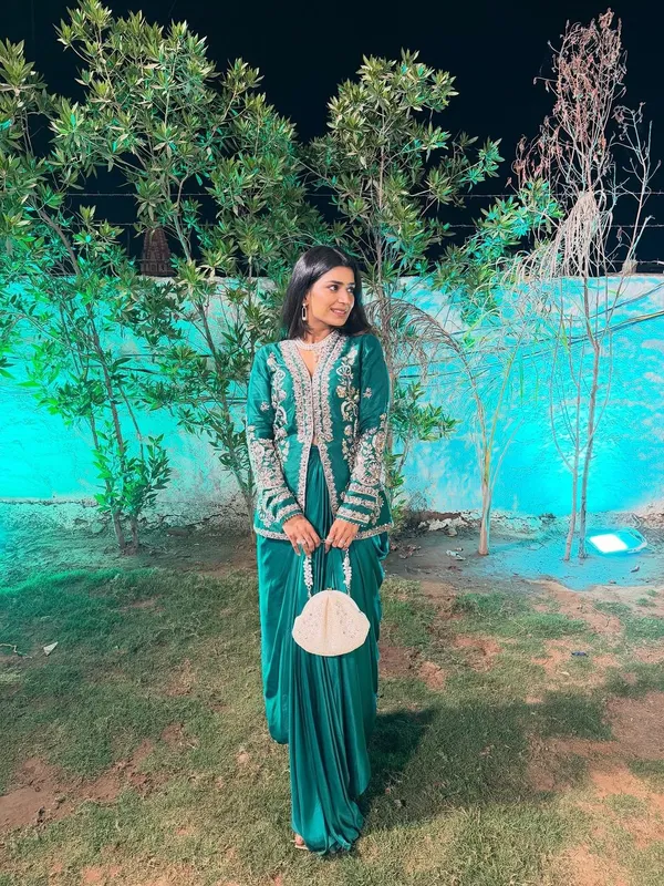 Emerald_Grace_Drape_Set