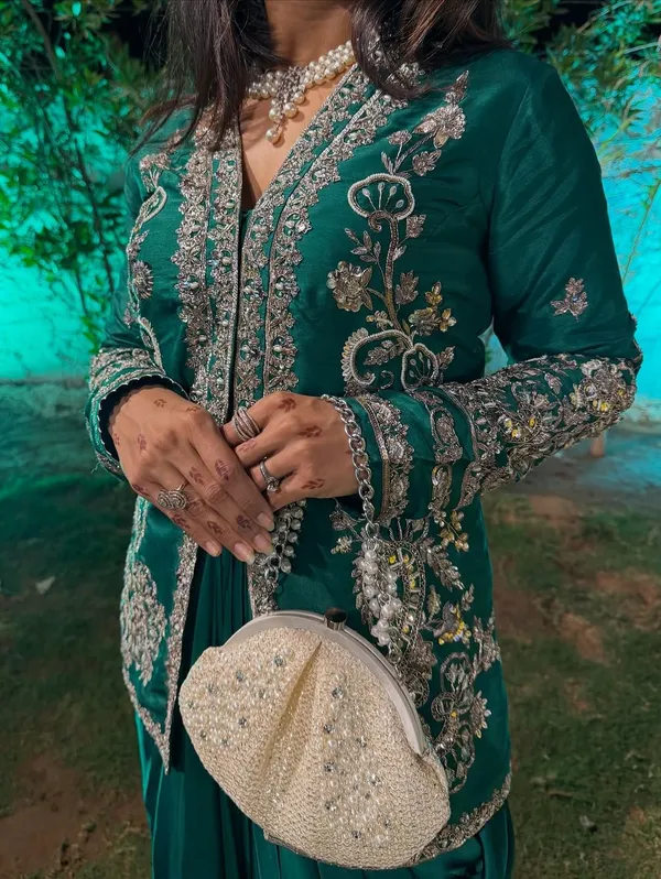 Emerald_Grace_Drape_Set