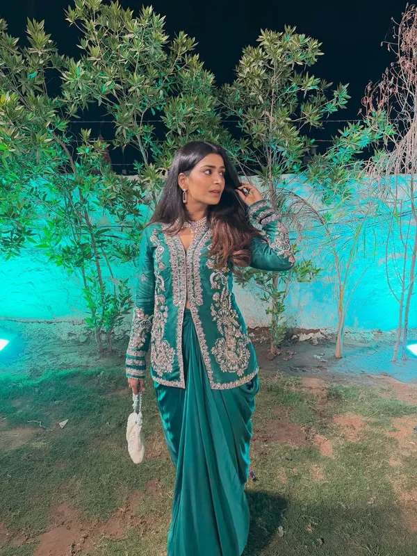 Emerald_Grace_Drape_Set