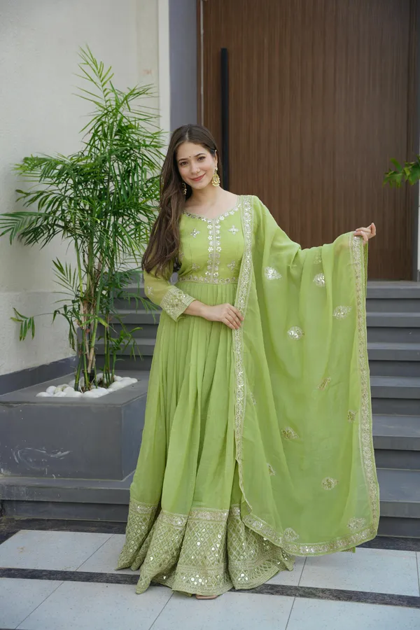 Mehfil_Celadon_Green_Gown