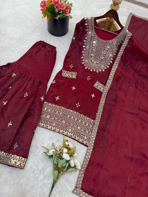 Mehraab_Maroon_??Embroidered_Sharara