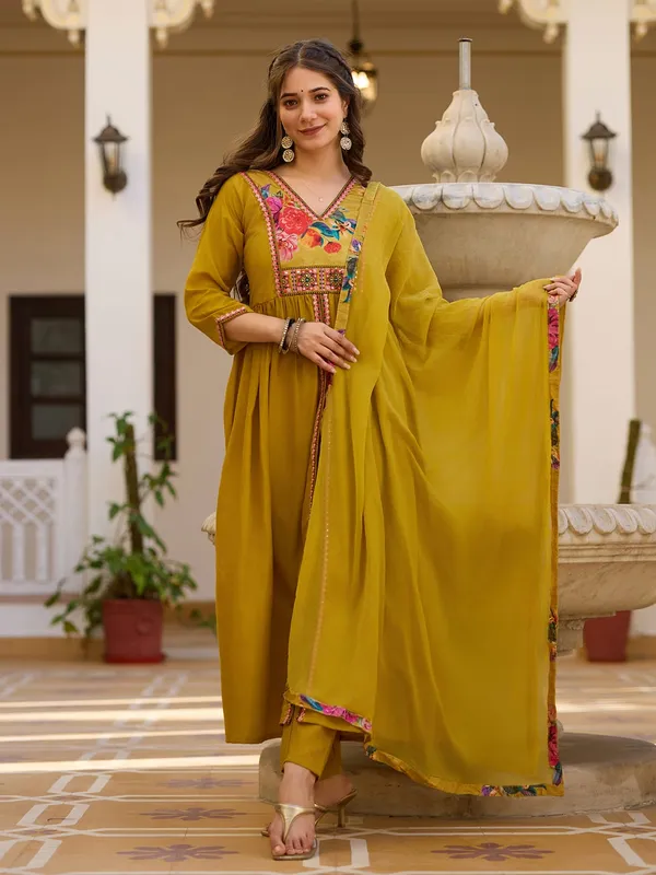 Silk_Saffron_Set