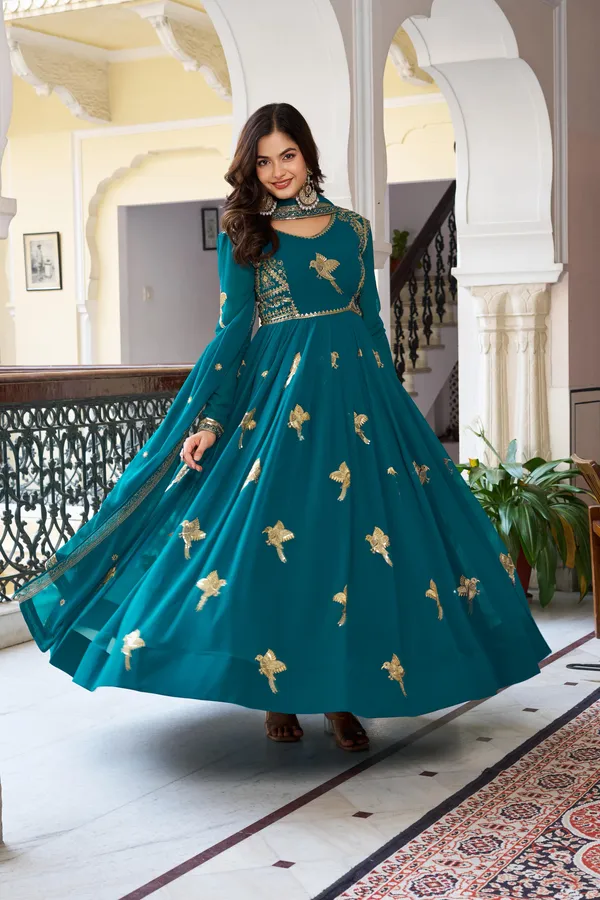 Peacock_Royale_Flare_Gown