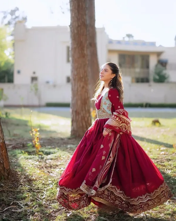 Red_Georgette_Thread_&_Sequence_Embroidered_Gown_For_Women