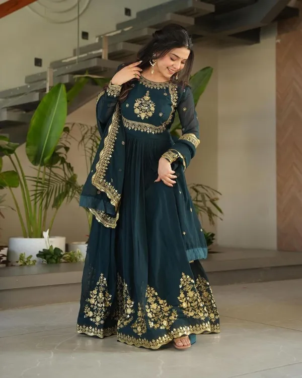 Rama_Sequence_Embroidered_Georgette_Gown_For_Women