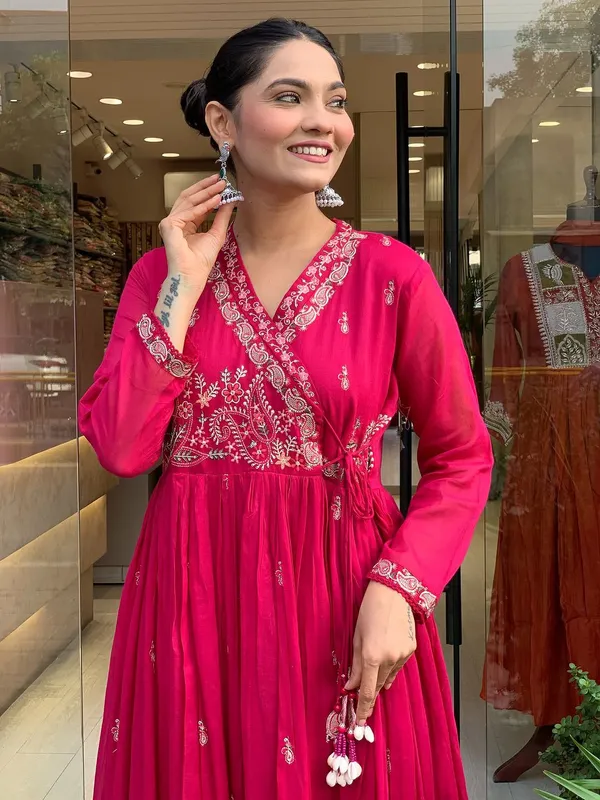 Rani_Roman_Silk_Embroidered_Kurta_Suit_Set_For_Women