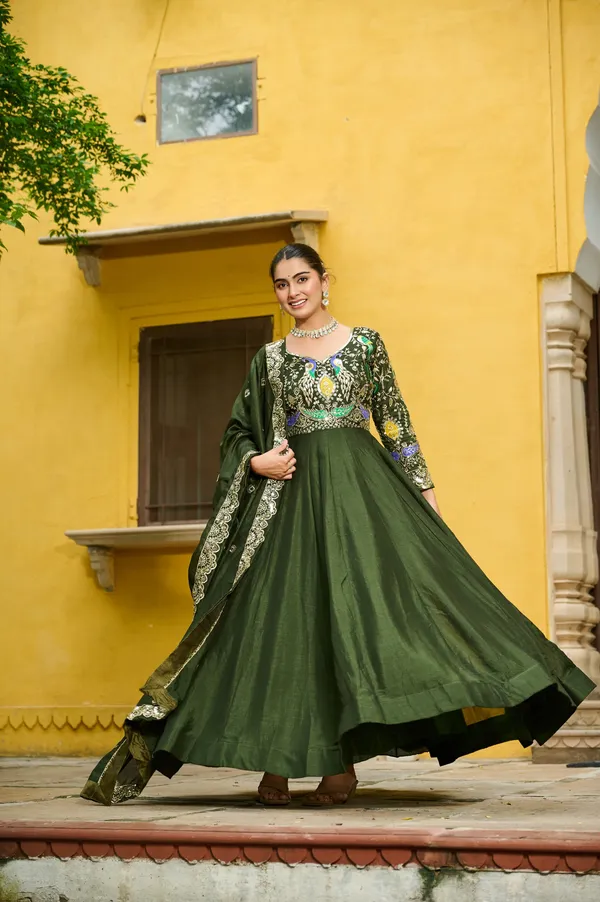 Henna_Vichitra_Multi-Thread_Embroidered_Gown_For_Women