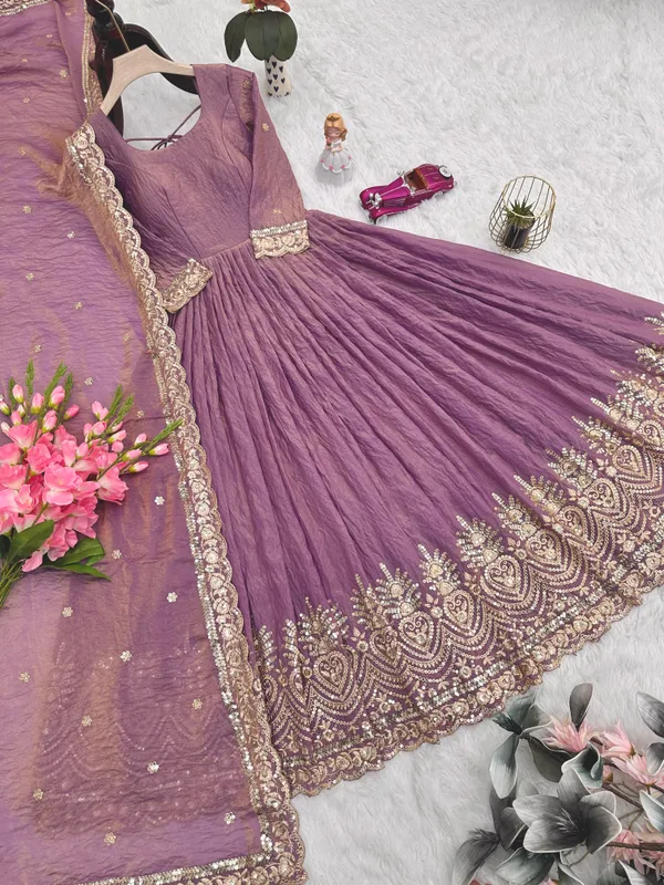Purple_Silk_Embroidered_Embroidered_Gown_For_Women