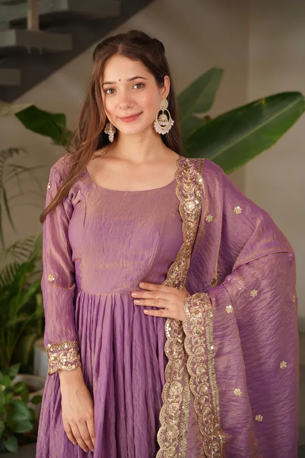 Purple_Silk_Embroidered_Embroidered_Gown_For_Women
