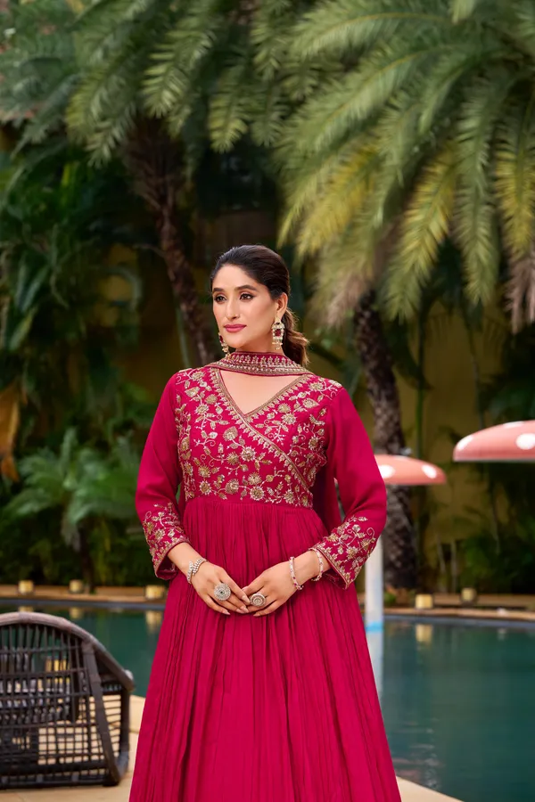 Gulnar_Beads_&_Sequence_Embroidered_Festive_Gown_With_Belt_For_Women