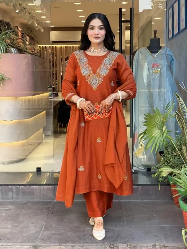 Vichitra_Silk_Sequence_Coding_Embroidered_Festive_Suit_Set_For_Women