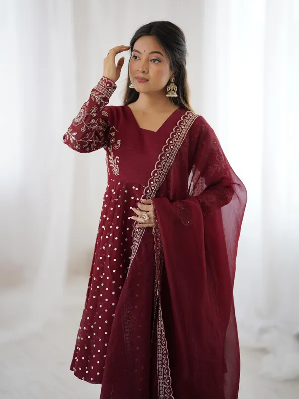 Red_Crunchy_Silk_Sequence_Embroidered_Sharara_Suit_For_Women