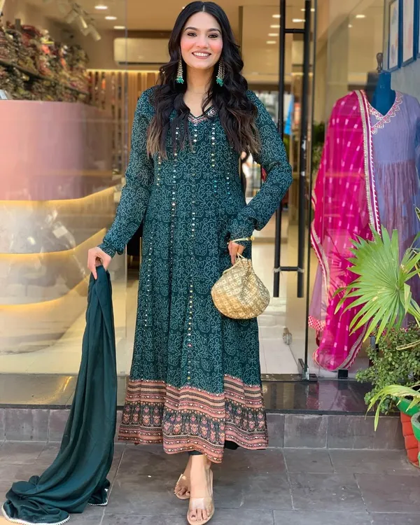 Peacock_Blue_Maslin_Printed_Embroidered_Festive_Suit_Set_For_Women