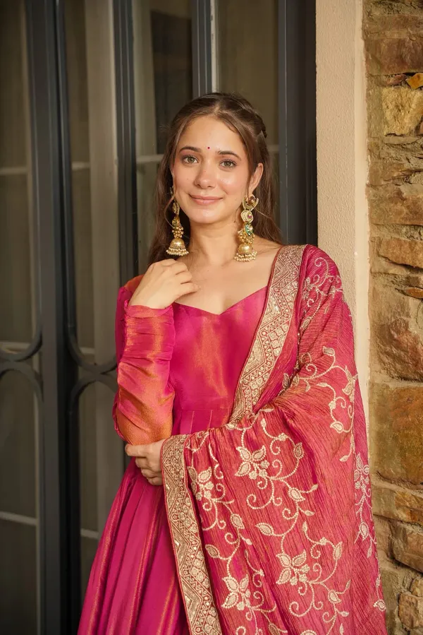 Sindoora_Cosmos_Embroidered_Gown_For_Women