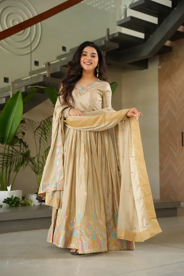 Off_White_Chinon_Thread_Embroidered_Gown_(Set_Of_2)_For_Women