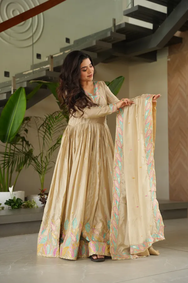 Off_White_Chinon_Thread_Embroidered_Gown_(Set_Of_2)_For_Women