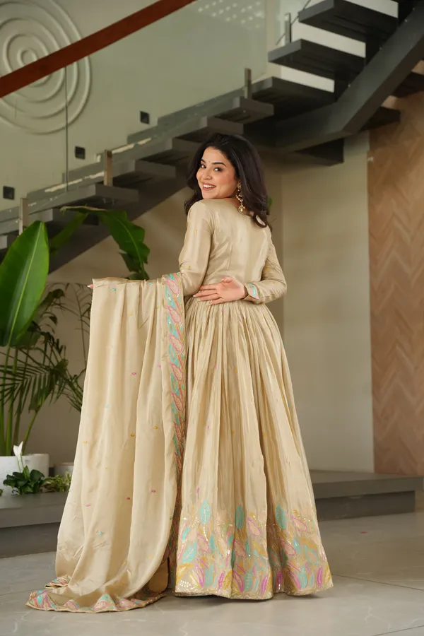 Off_White_Chinon_Thread_Embroidered_Gown_(Set_Of_2)_For_Women